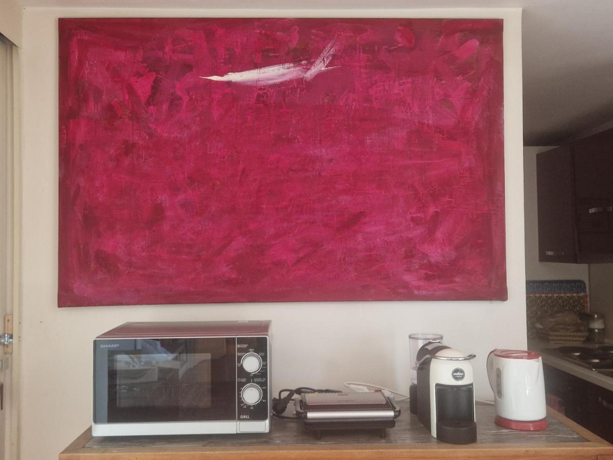 Casa Di Libri - Delizioso Appartamento A 10 Min Da Trastevere Rome Luaran gambar
